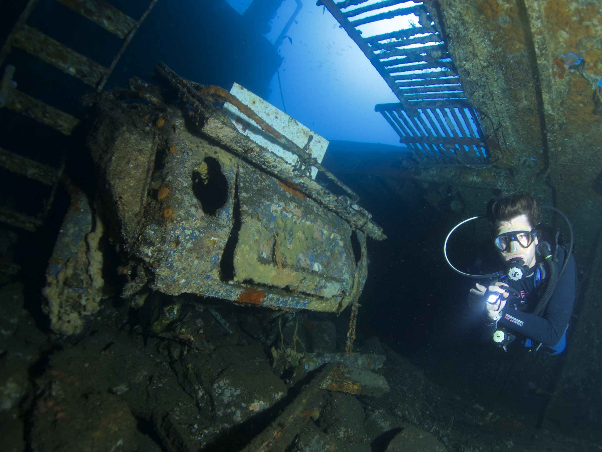 Boga Wreck in Kubu